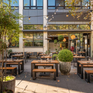 Enjoy Outdoor dining at Zushi, a Japanese Restaurant in Surry Hills. Customers can also enjoy our bottomless lunch in Surry Hills.